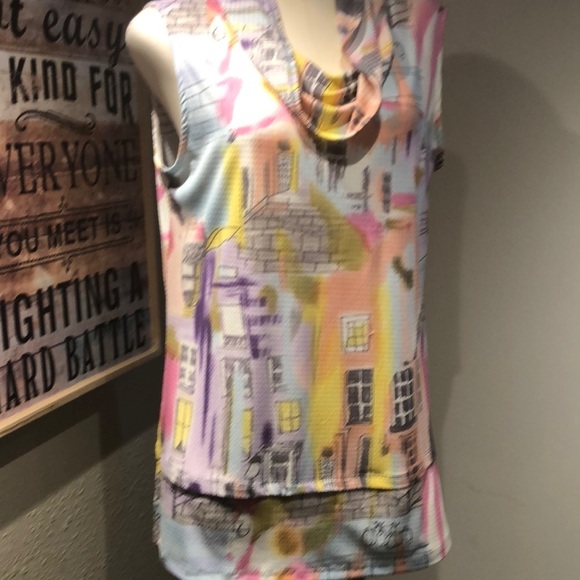 Colorful Abstract Print cowl neck Sleeveless Blouse contrast hem - Picture 7 of 13